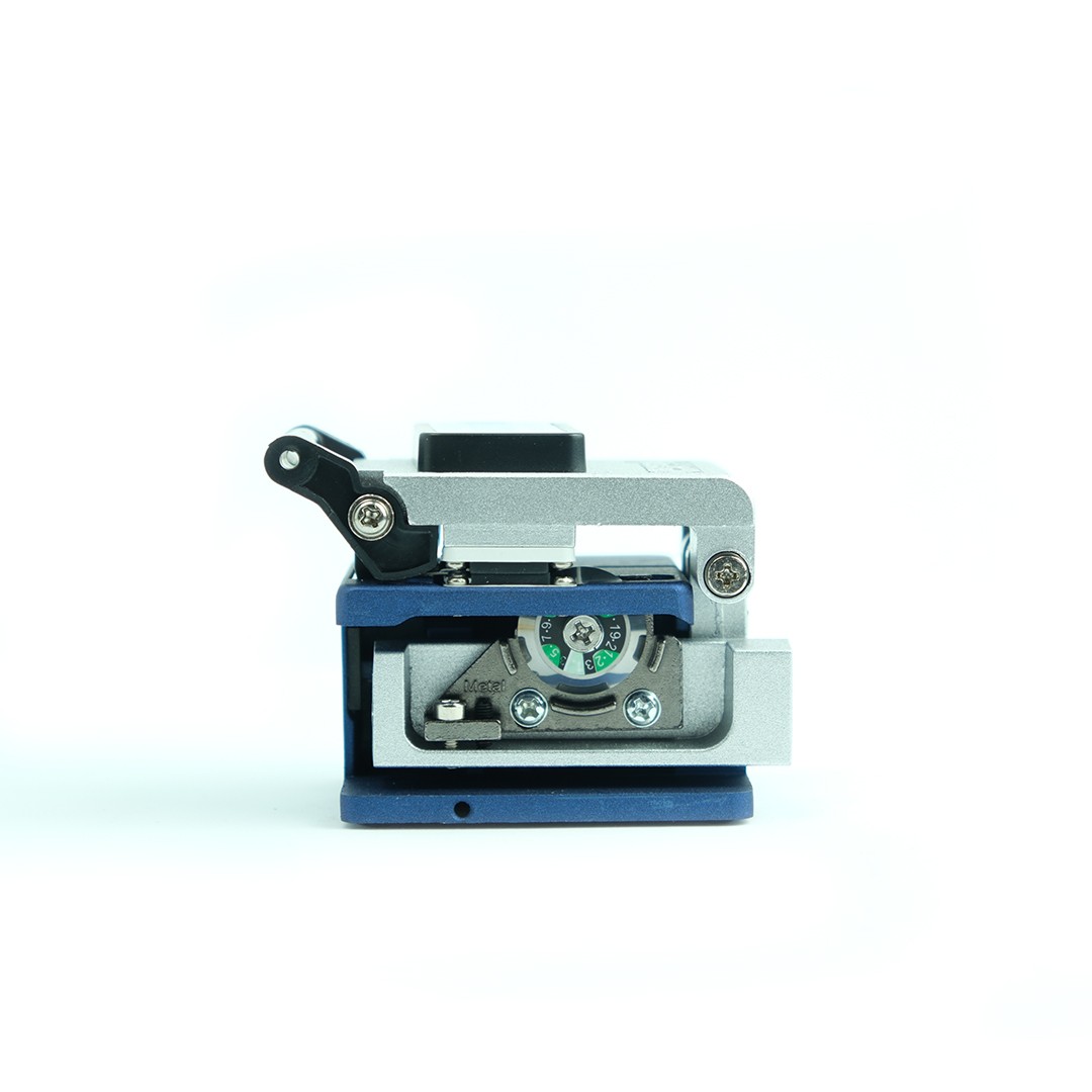 FC-6S Fiber Optic Cleaver